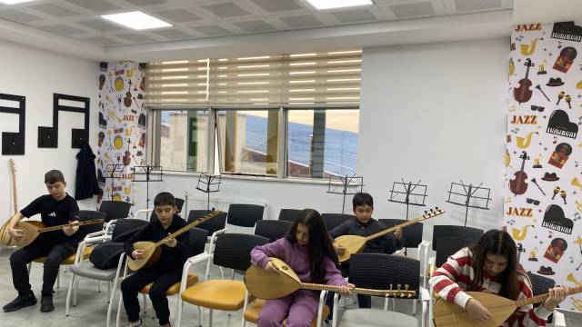 Germencik Gençlik Merkezi’nde Atölye Çalışmaları Sürüyor