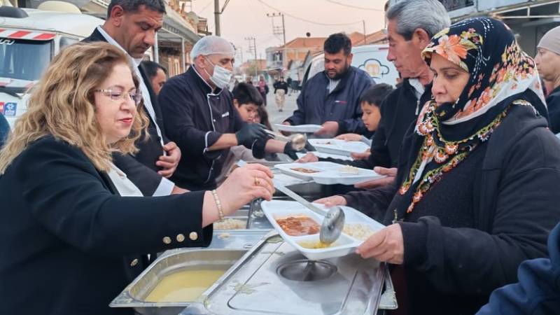 Kaymakam Sultan Doğru Yeni Mahalle’de Düzenlenen İftar Programına Katıldı
