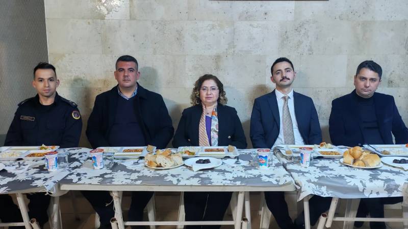 Germencik’te Protokol ve Jandarma Personeli İftar Sofrasında Buluştu